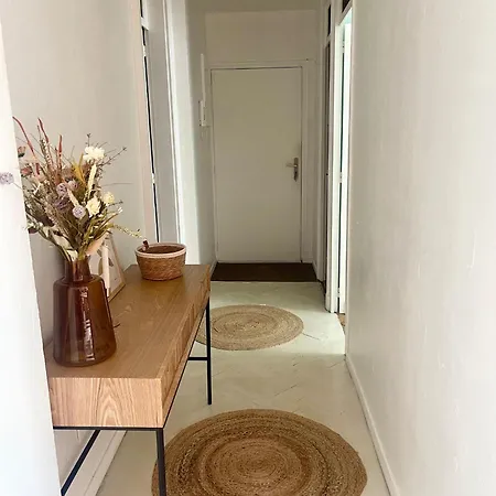 Grand T3 Tres Lumineux, A 2min A Pied De La Gare Apartment